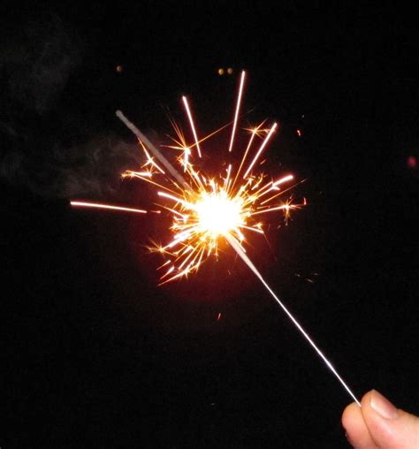 How Sparklers Work With Images Sparklers Sparklers Fireworks