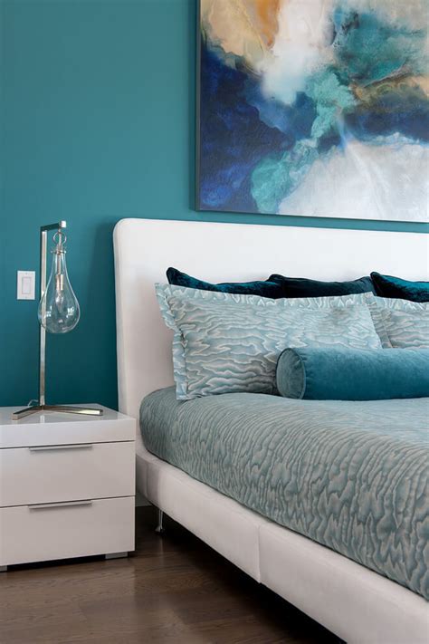 21 Turquoise Bedroom Design Ideas To Make It A Calming Retreat