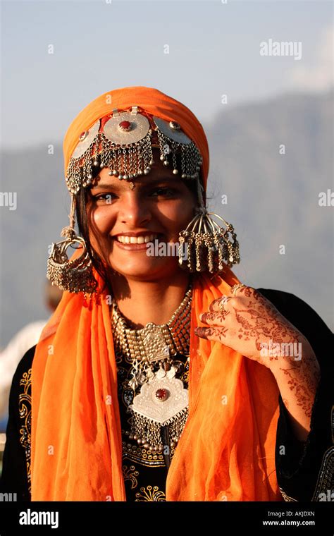 India Jammu And Kashmir Srinagar Girl Wearing Traditional Costume
