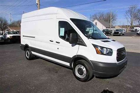 15 offers, search and find ads for new and used ford transit box trucks for sale — autoline usa. Ford Transit T250 High Roof Cargo Van (2016) : Van / Box ...