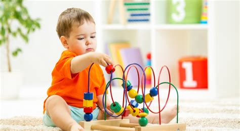Entenda A Diferença Entre Brinquedos Educativos E Pedagógicos Tenda Do Saber