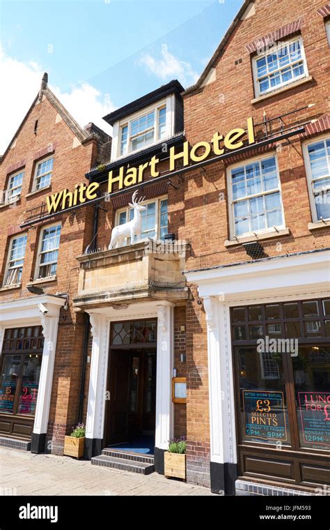 White Hart Hotel High Street Newmarket Suffolk Uk Stock Photo Alamy