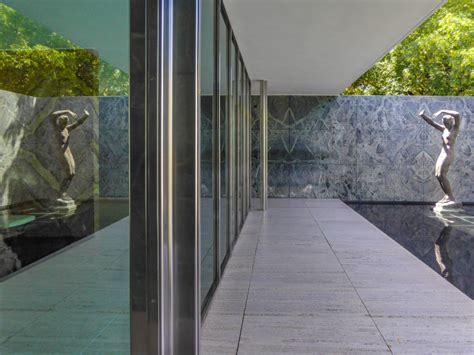 Barcelona pavillon architecture visualisation realtime. Mies van der Rohe: Barcelona Pavillon