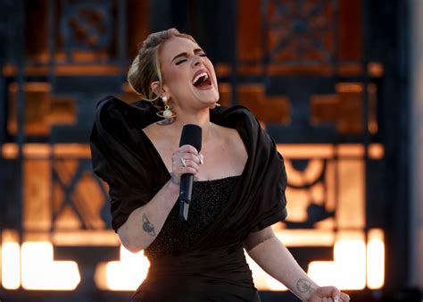 Adele Announces Las Vegas Concert Residency Cw Seattle