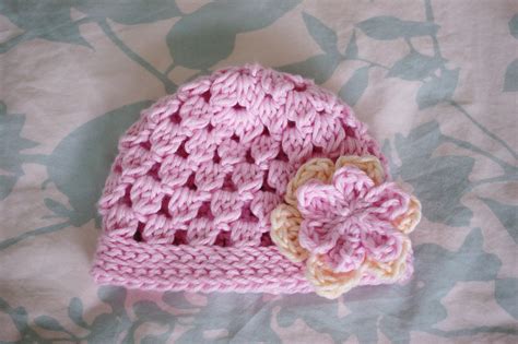 Free Crochet Cluster Hat Newborn Pattern