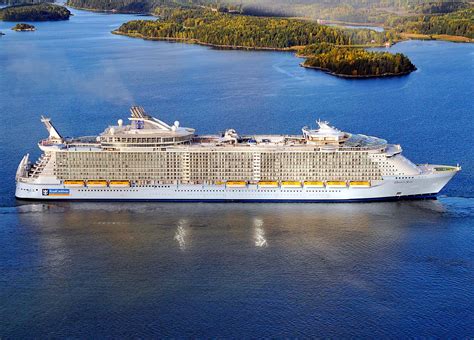 16 Largest Cruise Ships In The World Of 2021 Laptrinhx