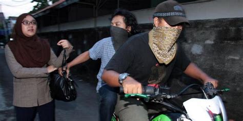 Why Crime Isnt A Big Issue In Indonesia Plus Common Sense Rules For Protecting Yourself And