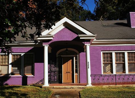 Exterior House Colors 7 Shades That Scare Buyers Away Bob Vila