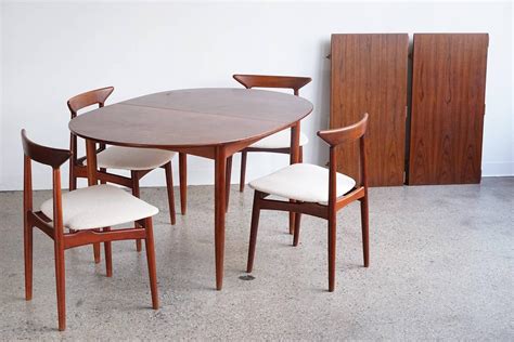 To see the many different styles, visit our showroom located in fort pierce. Convertible Danish Modern Dining Set For Sale at 1stdibs