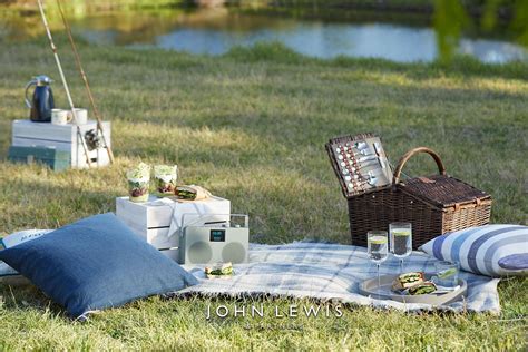 What To Take On A Picnic John Lewis And Partners Picnic Picnic Set