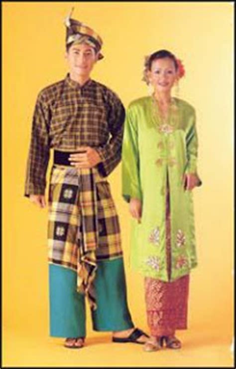 Image result for baju tradisional busana tradisional. KAJIAN TEMPATAN: Pakaian kaum Terbesar di Malaysia