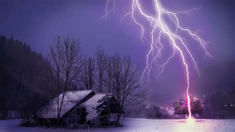 Lightning Strike In Winter Backiee