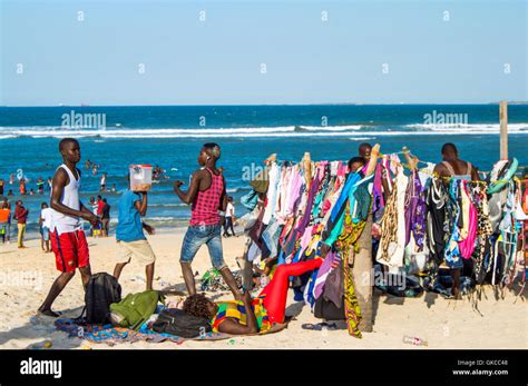 Coco Beach Szene Am Sonntag Oyster Bay Dar Es Salaam Tansania