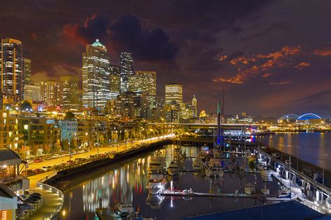 Seattle City Skyline At Night Photograph By Jit Lim Fine Art America