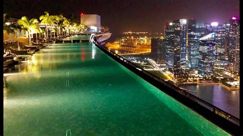 A Piscina Mais Famosa Do Mundo Fica No Hotel Marina Bay Sands Em