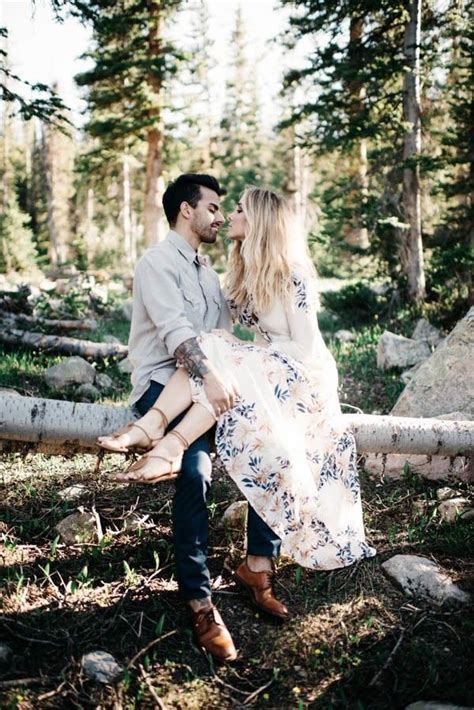 Cozy Cute Cool 17 Fall Engagement Outfit Ideas