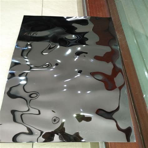 China Water Ripple Stainless Steel Sheet Mirror Finish Embossed