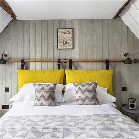 The essence of luxury key elements: 7 Upholstered Headboard Ideas for your Bedroom | Tradesmen ...