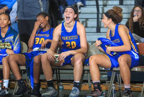 Which Group 2 Girls Basketball Teams Are Title Contenders To Watch Down