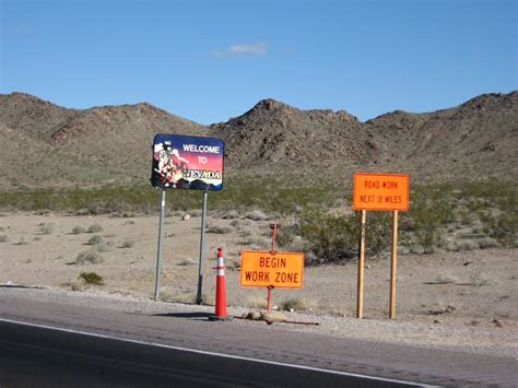 Welcome To Nevada Nevada California Border Us 95 Flickr