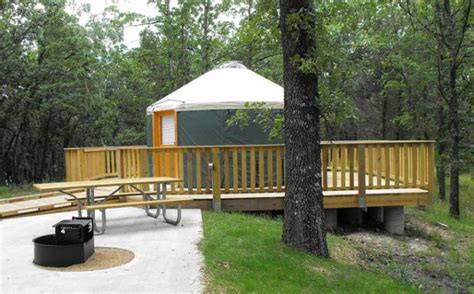 Pomme de terre lake is located in southwest missouri at the confluence of lindley creek and the pomme de terre river (for which it is named). 10 Cozy Campgrounds To Visit In Missouri Even After The ...