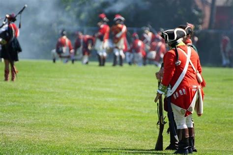 Pin By Irish Redcoat On Reenactment Images 18th Century Clothing