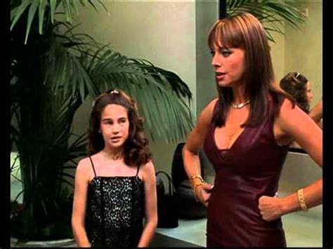 Самые новые твиты от shailene woodley (@shailenewoodley): Shailene Woodley The OC Pilot - YouTube