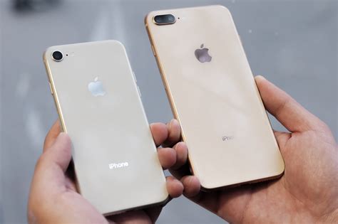 Gold iphone 8 plus unboxing & first impressions! Datei:IPhone 8 silver and iPhone 8 Plus gold.jpg - Wikipedia