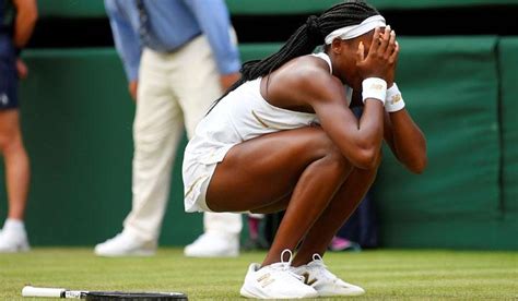 Year Old Cori Gauff Stuns Idol Venus Williams At Wimbledon Foto En Tempo Co