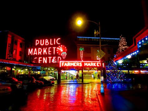 Christmas In Seattle — Finding The Extraordinary In The Ordinary