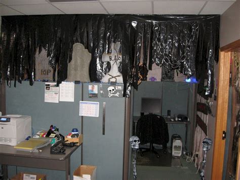 Home Design And Inspiration Halloween Cubicle