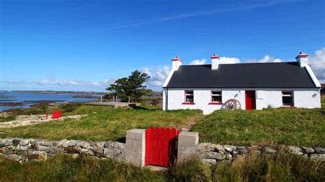 Cottages for sale ирландия farms for sale ireland / uk maureen mckeown estate agents p&w o'brien auctioneers corcoran auctioneers spencer auctioneers farms for sale, The Sea House - Dungloe • Donegal Holiday Cottages