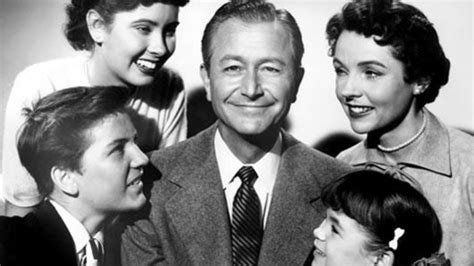 6 Tv Shows From The 1950s That Need To Make A Comeback