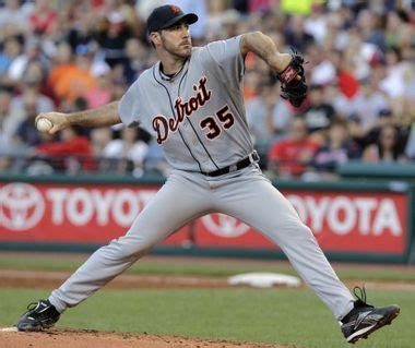 Tigers Justin Verlander Strikes Out Earns Th Career Victory In