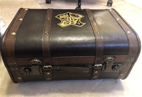 Unboxing Harry Potter Trunk In 2021 Harry Potter Harry Potter Trunk