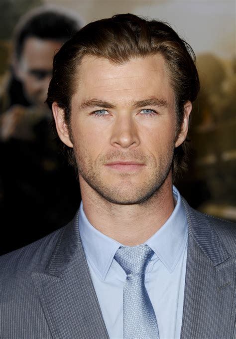 Chris Hemsworth Named Peoples Sexiest Man Alive 2014 Gallery