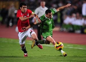 منتخب مصر يعيش أجواءً استثنائية قبل انطلاق نهائيات كأس العالم روسيا fifa 2018، والتي ستقام في الفترة ما بين 14 حزيران/يونيو وحتى 15 تموز/ يوليو من العام الحالي. مشاهدة اهداف مباراة مصر والجزائر | فيديو