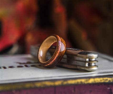 8 Mm Bentwood Ring With Rosewood And Maple With Gold Flake Inlay Model