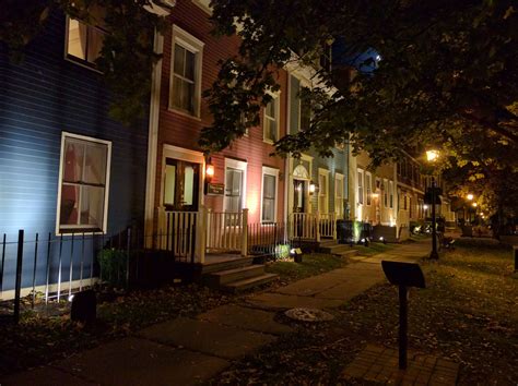 Houses Under Street Lights At Night Night Scene Street Light