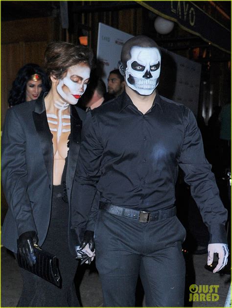 Jennifer Lopez And Casper Smart Are Matching Skeletons At Heidi Klums