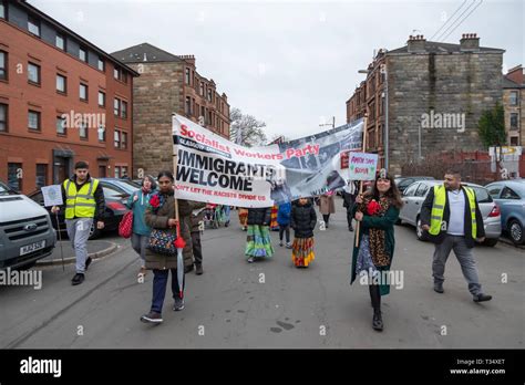 Glasgow Scotland Uk 6th April 2019 Marchers Carrying A Banner