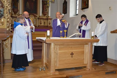 Žehnání oltáře a liturgických předmětů - Biskupství českobudějovické