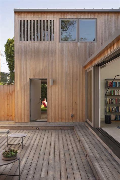 And a promise that the accent wall for our baby boy's room would be (and i quote) rockin and back to the point. Exterior Wood Wall Practical and Aesthetic Aspects of ...