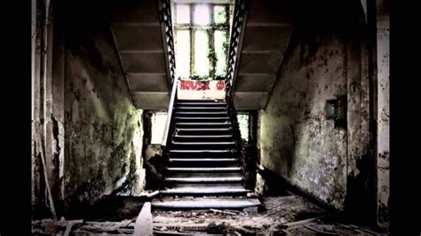 Hauntingly Beautiful Abandoned Homes Youtube