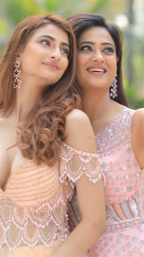 Palak Tiwari is spitting image of mom Shweta and these pics are proof