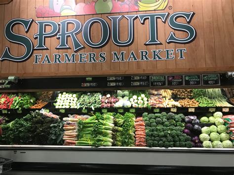 Updated on november 17, 2009. Whole Foods or Sprouts Farmers Market? Which is better ...