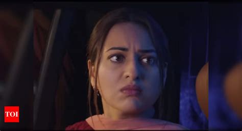 Khandaani Shafakhana Second Trailer Gives Us An Insight Into Other Characters In The Film