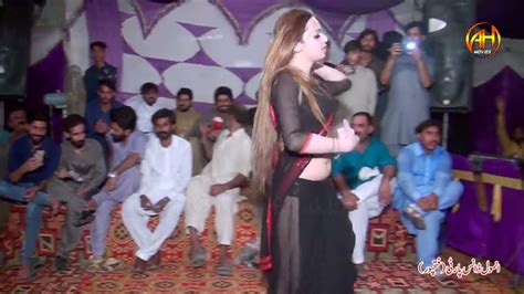 uff toofani raat hot dance by titlee jaan pakistani mujra naseebo lal ah movies bhakkar youtube