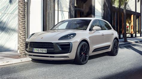 How Much Does A Fully Loaded 2022 Porsche Macan Cost