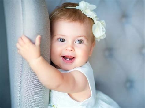 43 Nice English Names For A Baby Girl That Will Sure Impress Your
